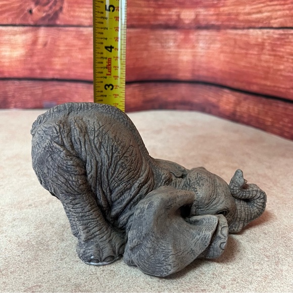 The Herd Martha Carey Elephant Sculpture Figurine Statue "Flop" #3108 - Picture 8 of 8